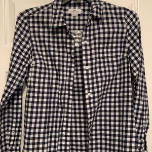 Vineyard Vines Navy Plaid Women’s Shirt. Size 10
